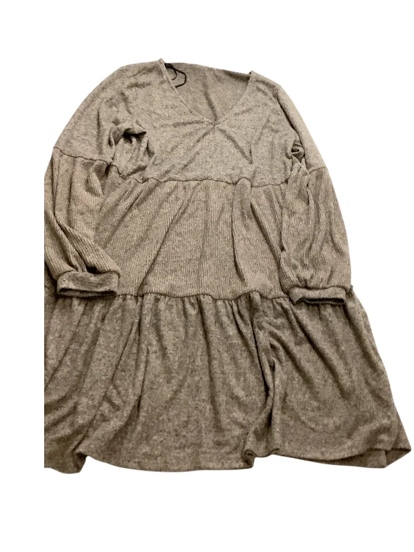 Dress Casual Short By Ro & De In Grey, Size: M