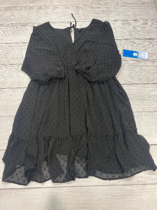 Dress Casual Short By Torrid In Black, Size: 3x