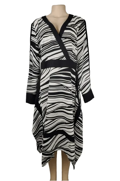 Alfani women's black and white dress size 12